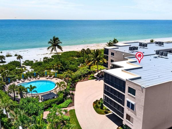 2929 W Gulf Dr, Unit 102, Sanibel, FL 33957