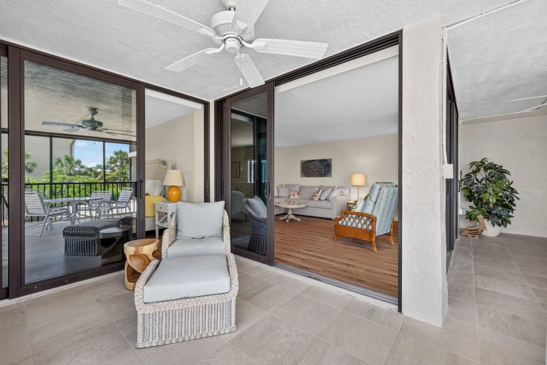 2929 W Gulf Dr, Unit 102, Sanibel, FL 33957 Photo