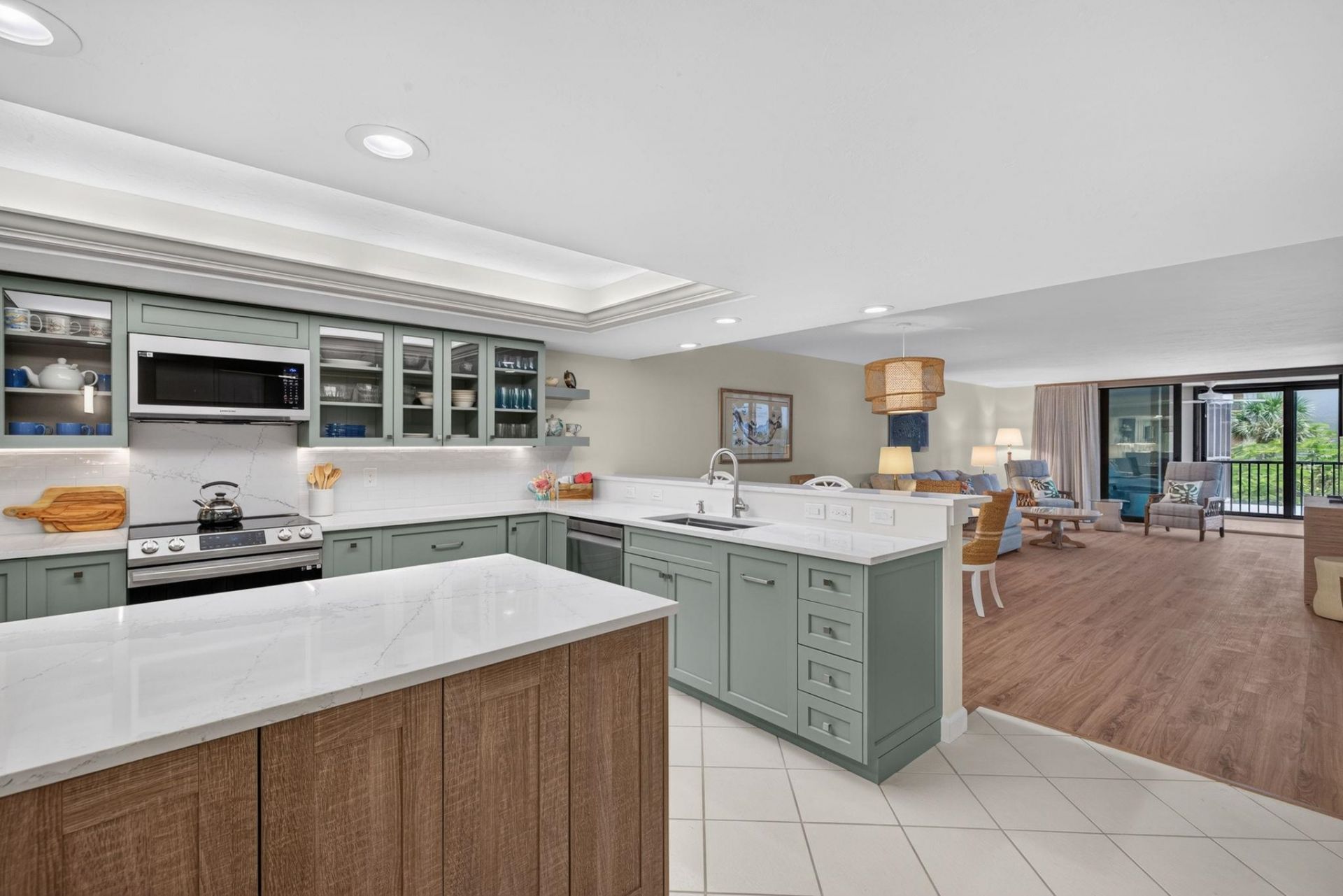2929 W Gulf Dr, Unit 102, Sanibel, FL 33957 Photo