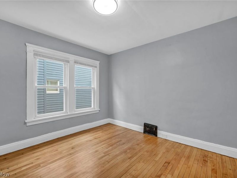 1328 E 86th, Cleveland, OH 44108 Photo 14