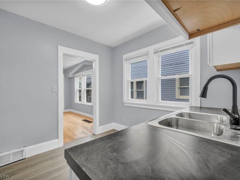 1328 E 86th, Cleveland, OH 44108 Photo 21