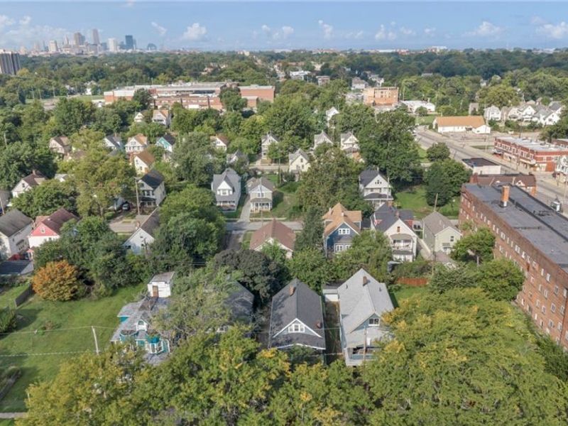 1328 E 86th, Cleveland, OH 44108 Photo 4