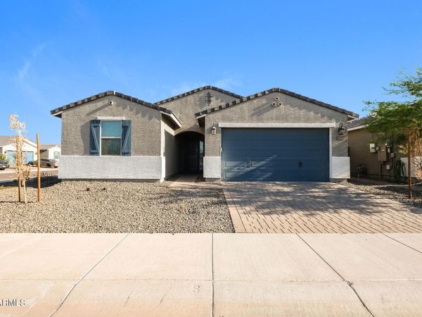 6918 W SAMANTHA Way, Laveen, AZ 85339