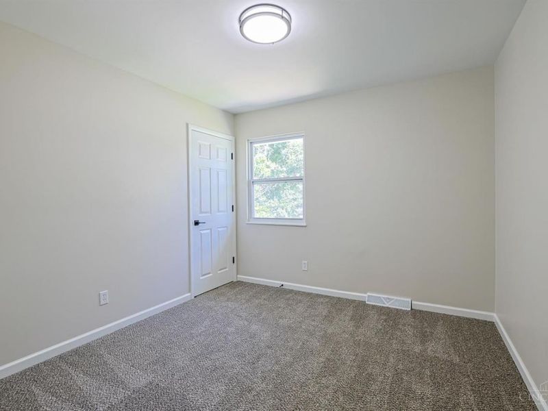 6029 Waldway Lane, Cincinnati, OH 45224 Photo 33