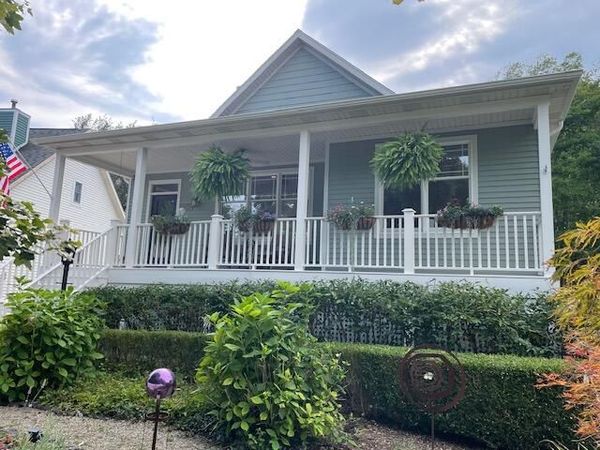460 Summer Grv Drive, Douglas, MI 49406