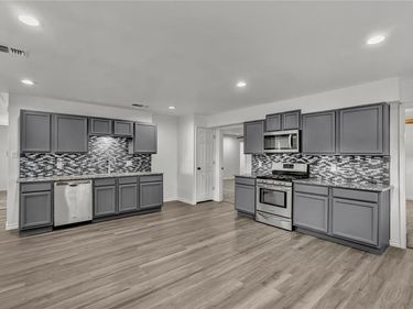 5504 James Avenue, Fort Worth, TX 76115