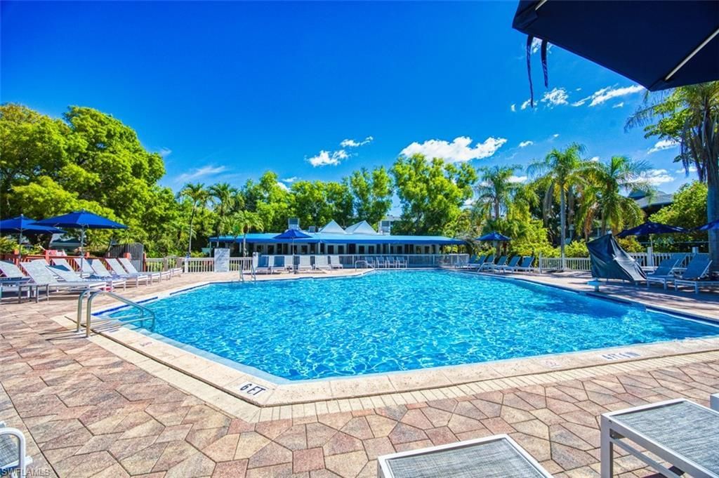 600 Neapolitan Way , Unit 153, Naples, FL 34103 Photo
