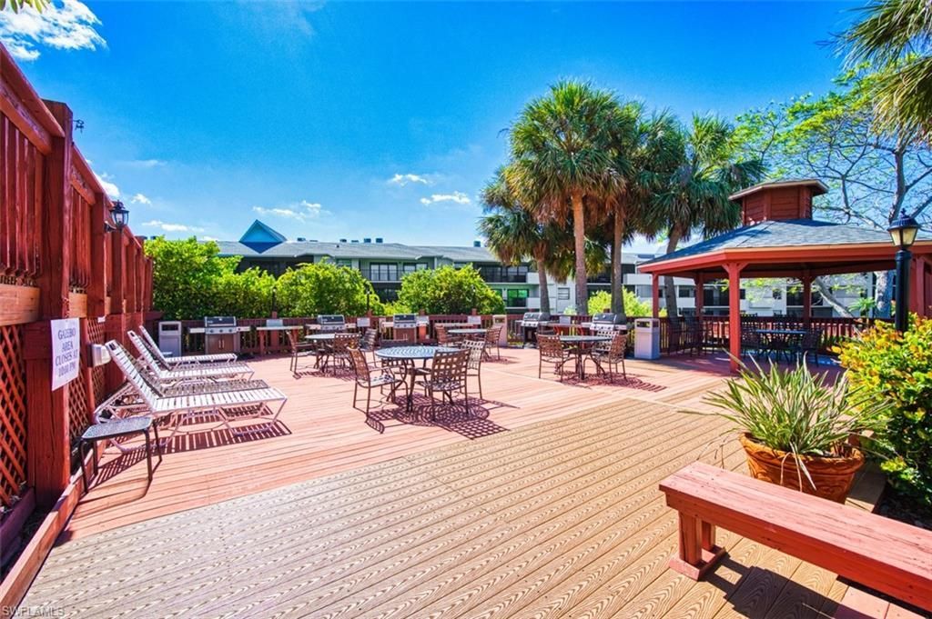 600 Neapolitan Way , Unit 153, Naples, FL 34103 Photo