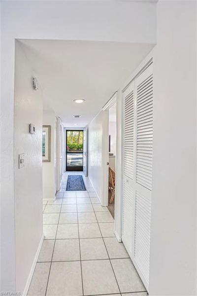 600 Neapolitan Way , Unit 153, Naples, FL 34103 Photo