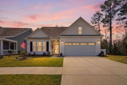 218 River Martin Court photo 4