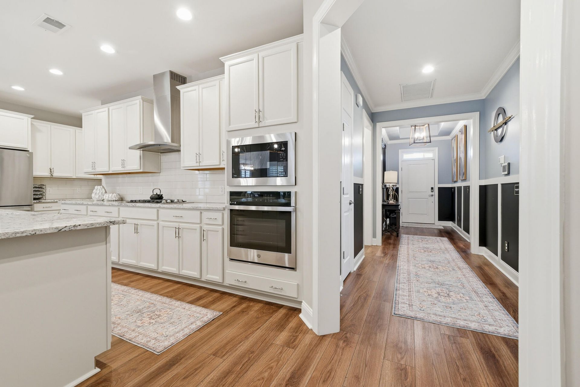 218 River Martin Court Photo 7