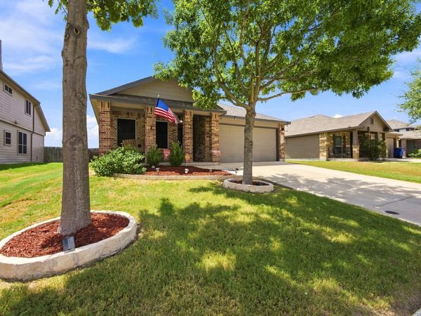 2298 Falcon Way, New Braunfels, TX 78130