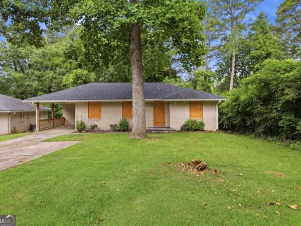 1865 S Columbia Place, Decatur, GA 30032