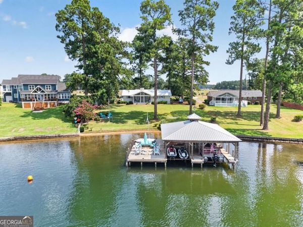 197 Lakeshore Circle, Milledgeville, GA 31061
