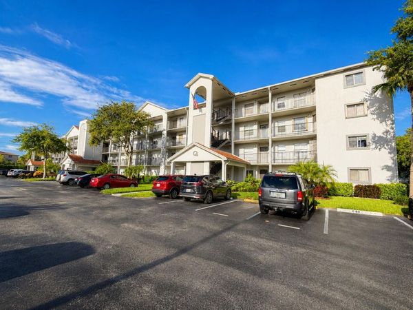 1400 SW 124TH Terrace, Unit 105Q, Pembroke Pines, FL 33027