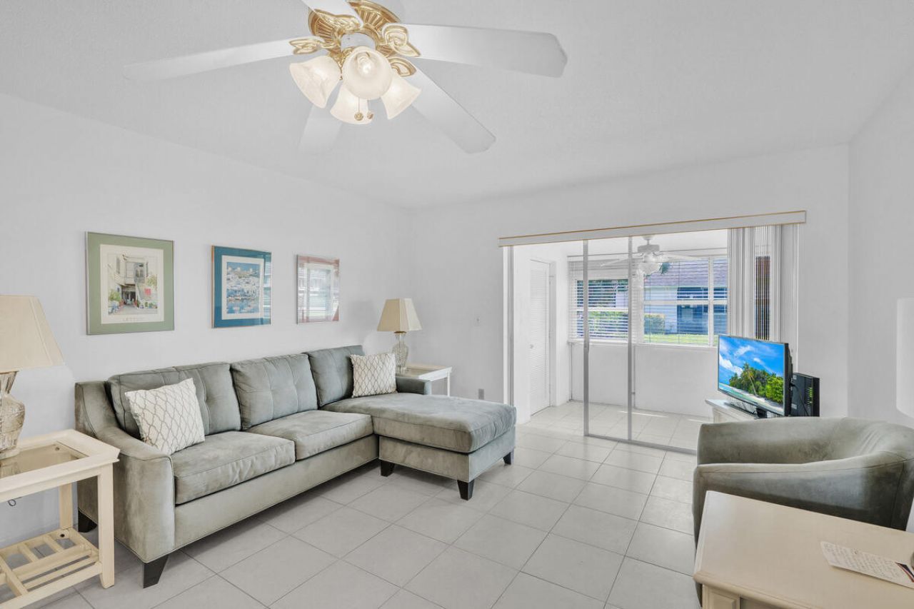 2680 Emory Drive E, Unit A, West Palm Beach, FL 33415 Photo