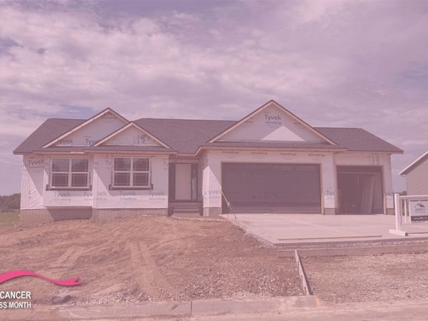 3656 Mclain Way, Hiawatha, IA 52233