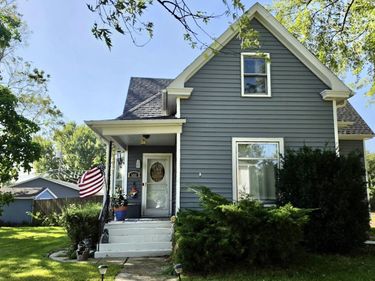 557 W 7th Street, York, NE 68467