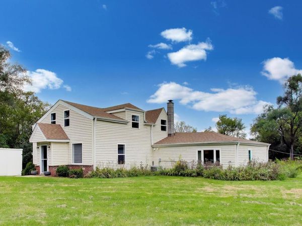24826 W Miller Road , North Barrington, IL 60010