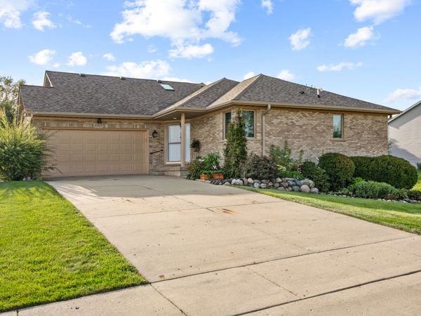 10815 Timer Drive E, Unit 10815, Huntley, IL 60142