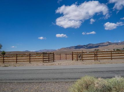 6905 Iron Mountain Boulevard, Stagecoach, NV 89429 Photo