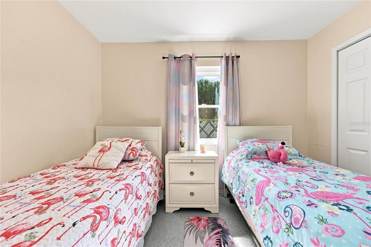 2060 6th Street , Sarasota, FL 34237 Photo