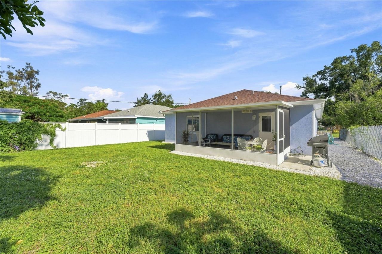 2060 6th Street , Sarasota, FL 34237 Photo