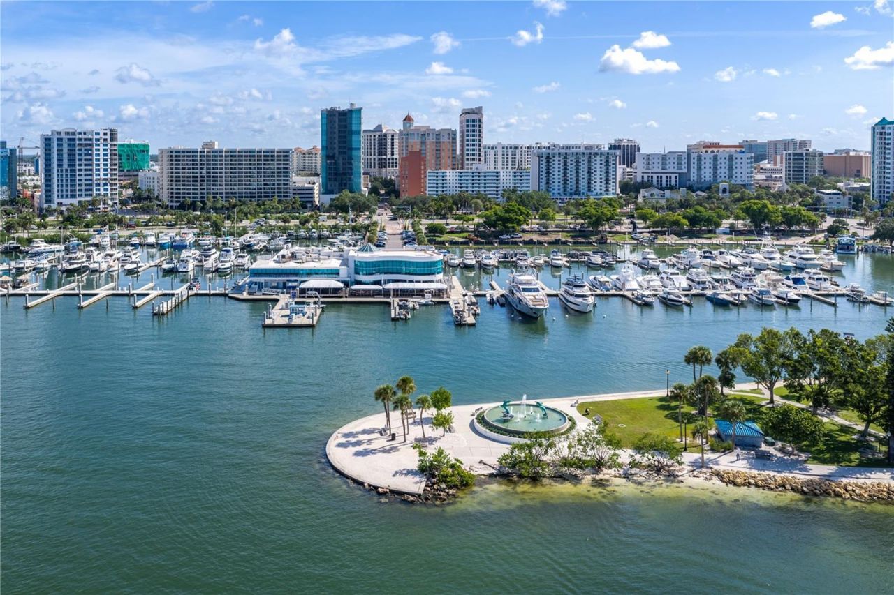 2060 6th Street , Sarasota, FL 34237 Photo