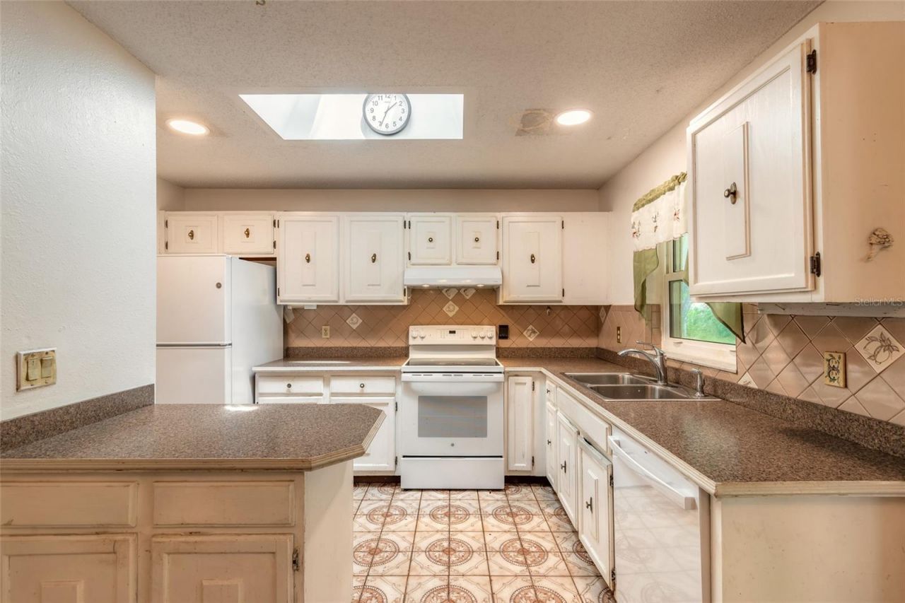 2629 Umbrella Tree Drive, Edgewater, FL 32141 Photo