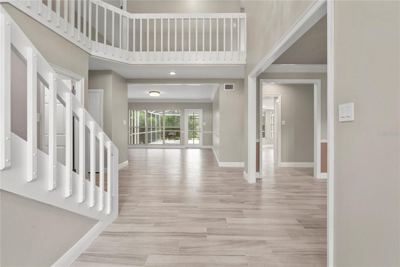 17919 Clear Lake Drive, Lutz, FL 33548 Photo