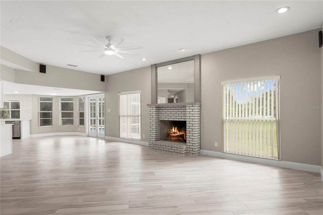 17919 Clear Lake Drive, Lutz, FL 33548 Photo