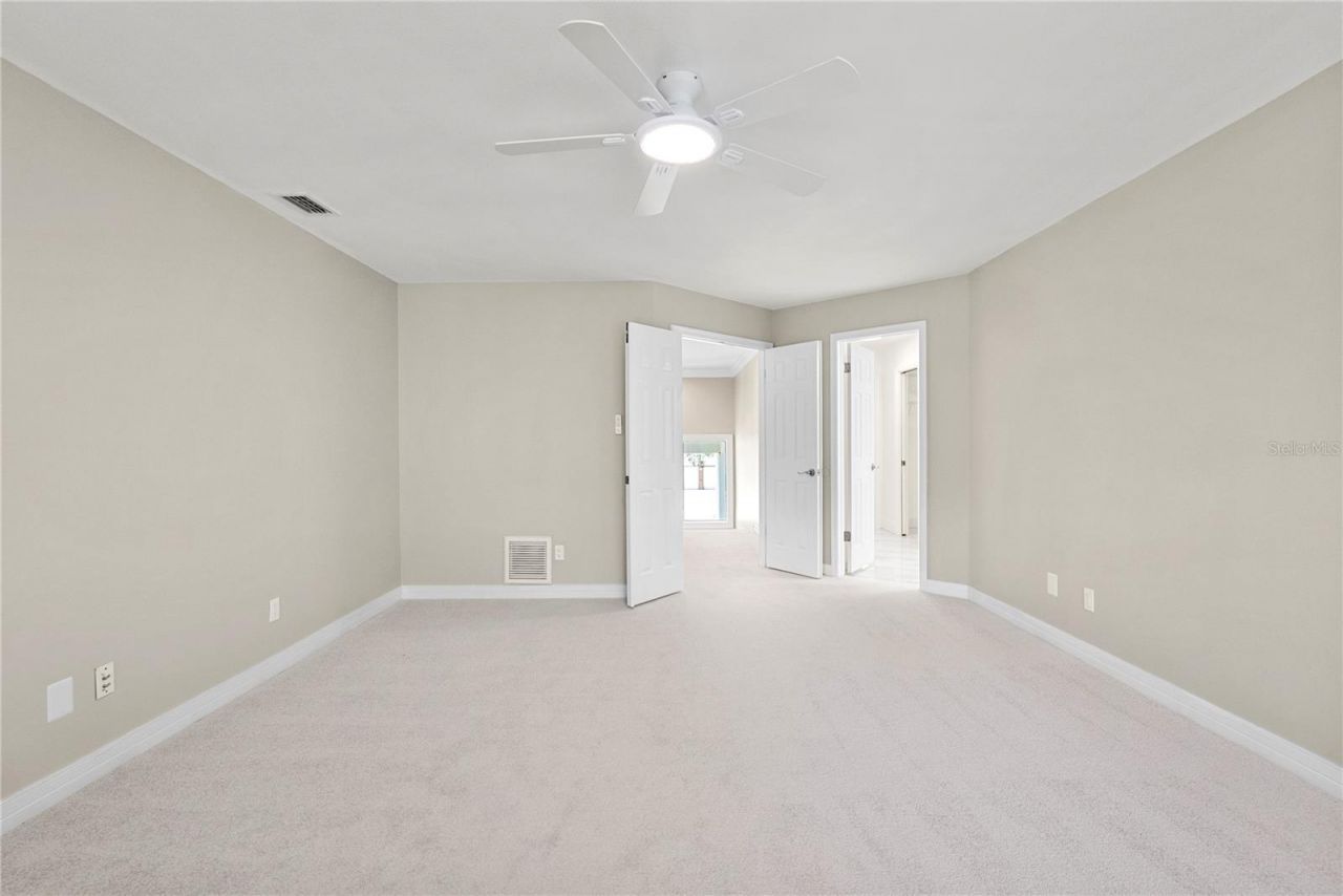17919 Clear Lake Drive, Lutz, FL 33548 Photo