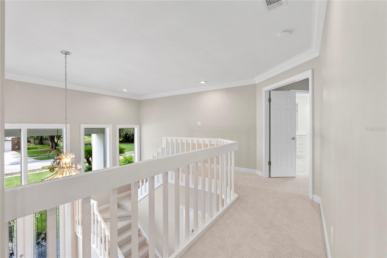17919 Clear Lake Drive, Lutz, FL 33548 Photo