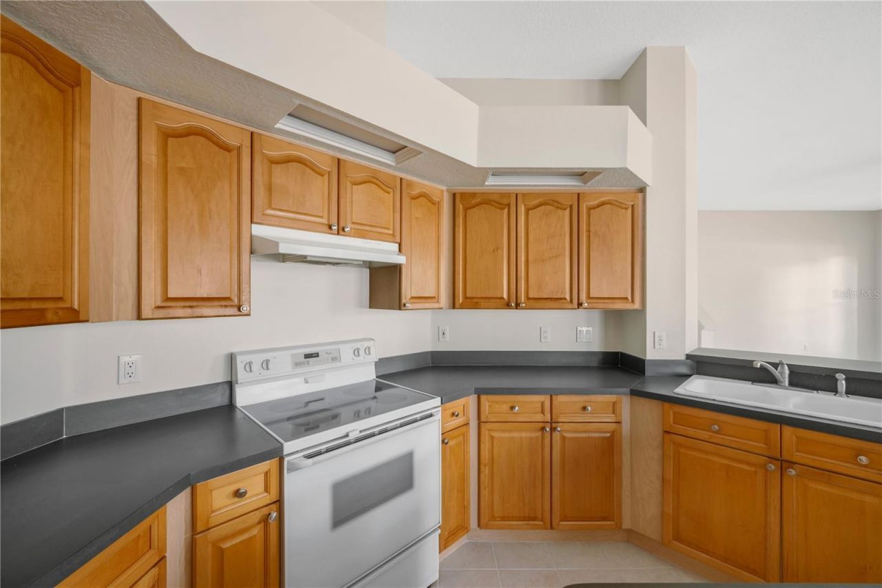 2304 Delamere Court , Valrico, FL 33596 Photo