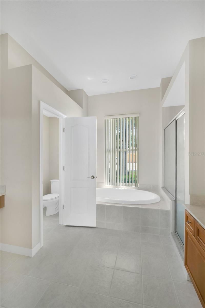 2304 Delamere Court , Valrico, FL 33596 Photo