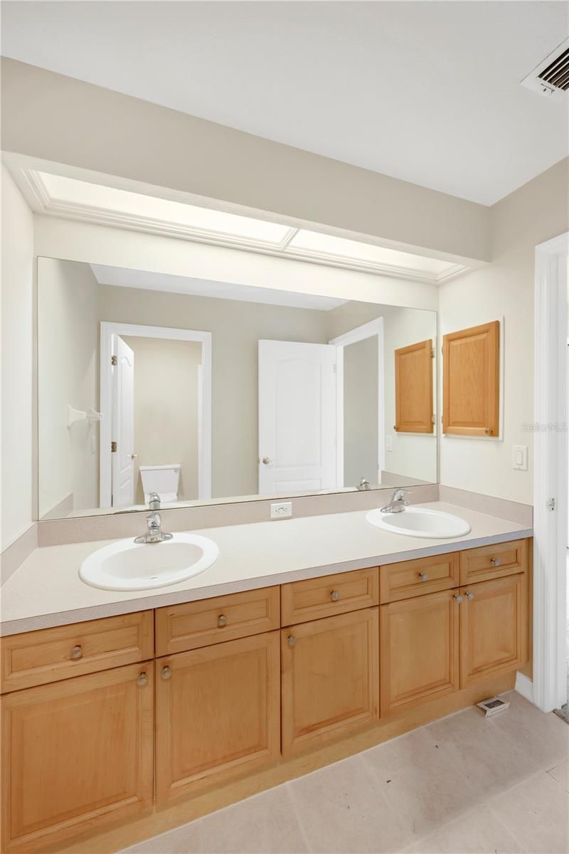 2304 Delamere Court , Valrico, FL 33596 Photo
