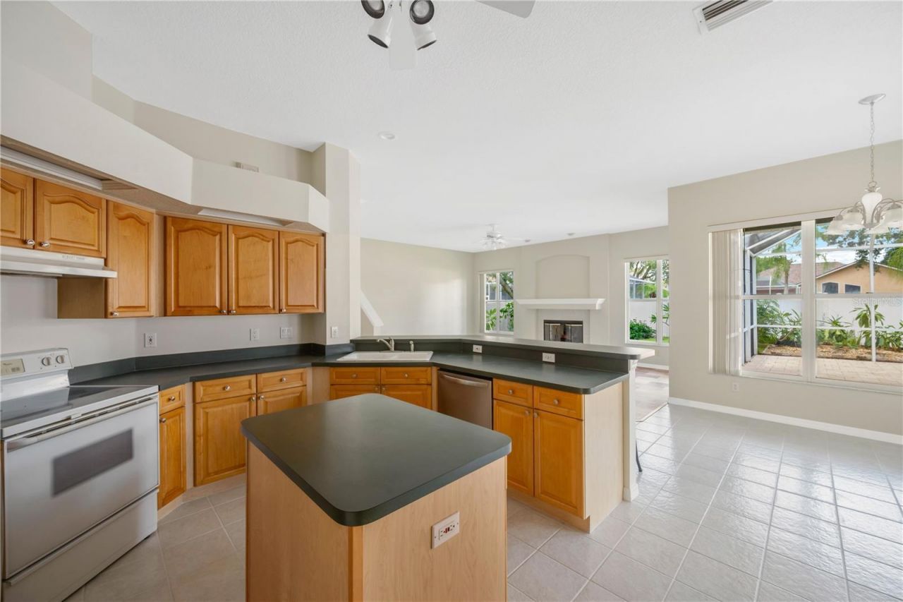 2304 Delamere Court , Valrico, FL 33596 Photo