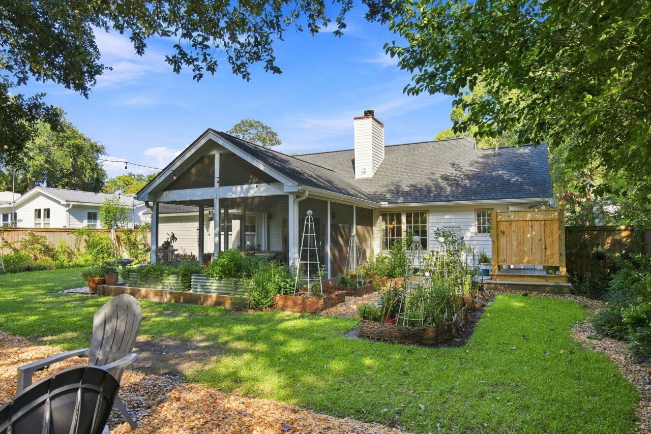 717 Cherry Street Photo 8