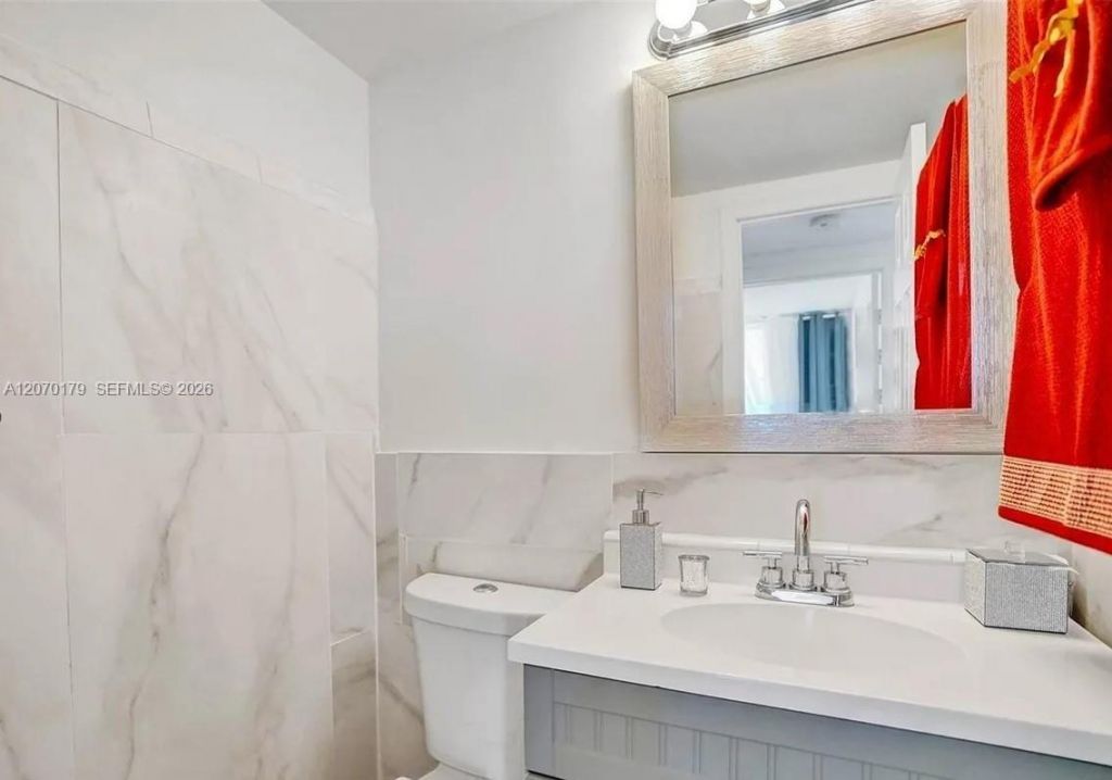 4400 Hillcrest Dr, Unit 602B, Hollywood, FL 33021 Photo