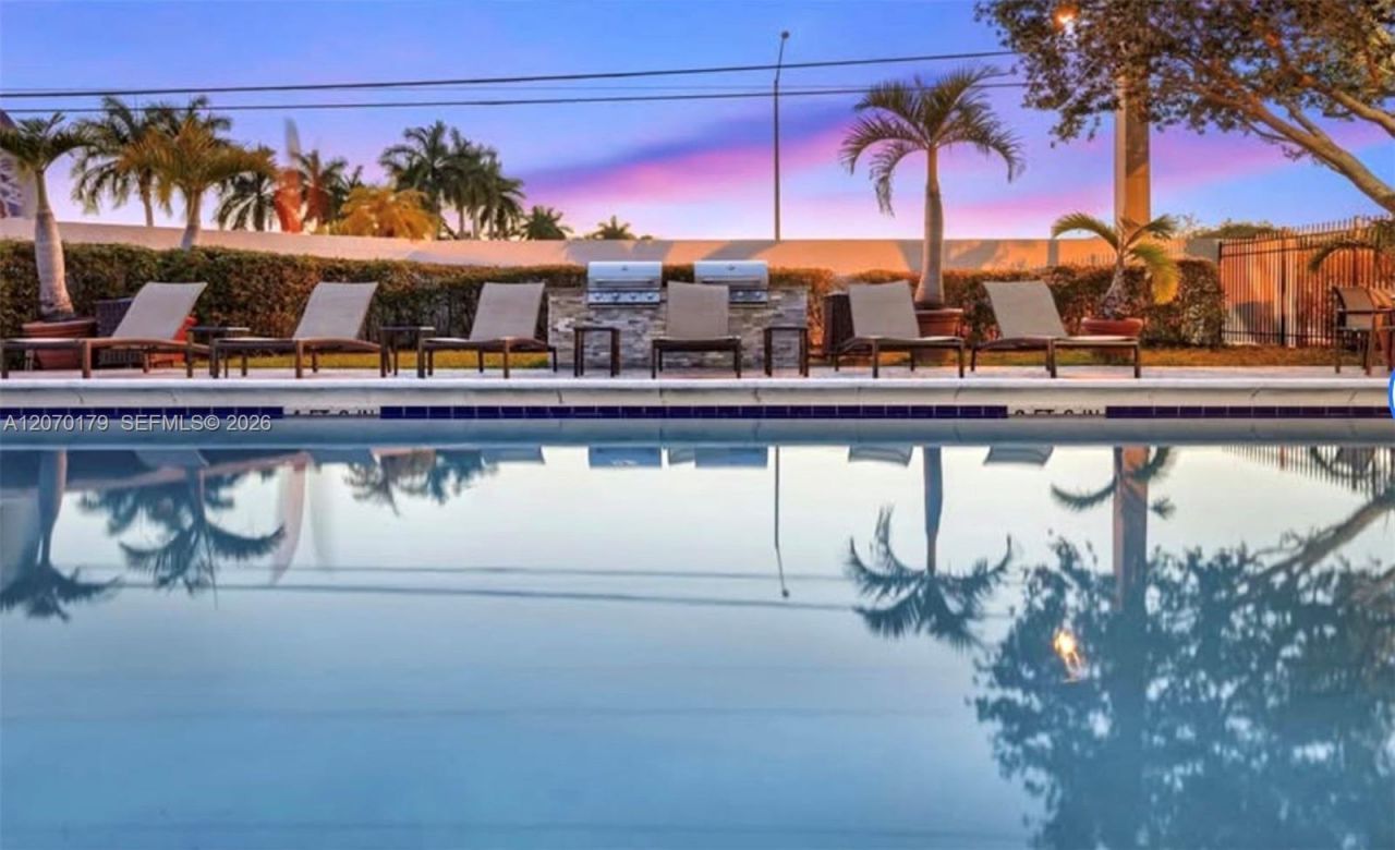 4400 Hillcrest Dr, Unit 602B, Hollywood, FL 33021 Photo