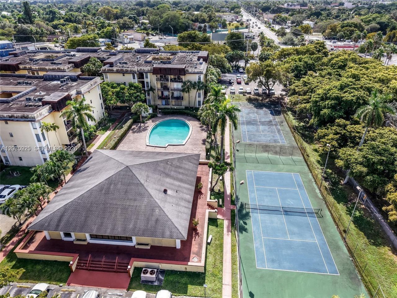 11905 NE 2nd Ave, Unit C204, North Miami, FL 33161 Photo