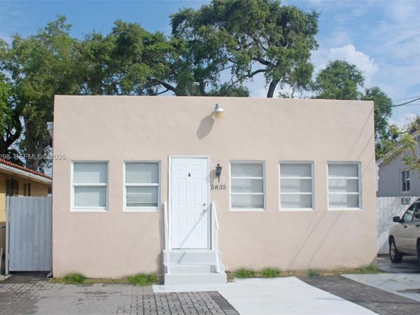 5835 SW 4th St, Unit A, Miami, FL 33144