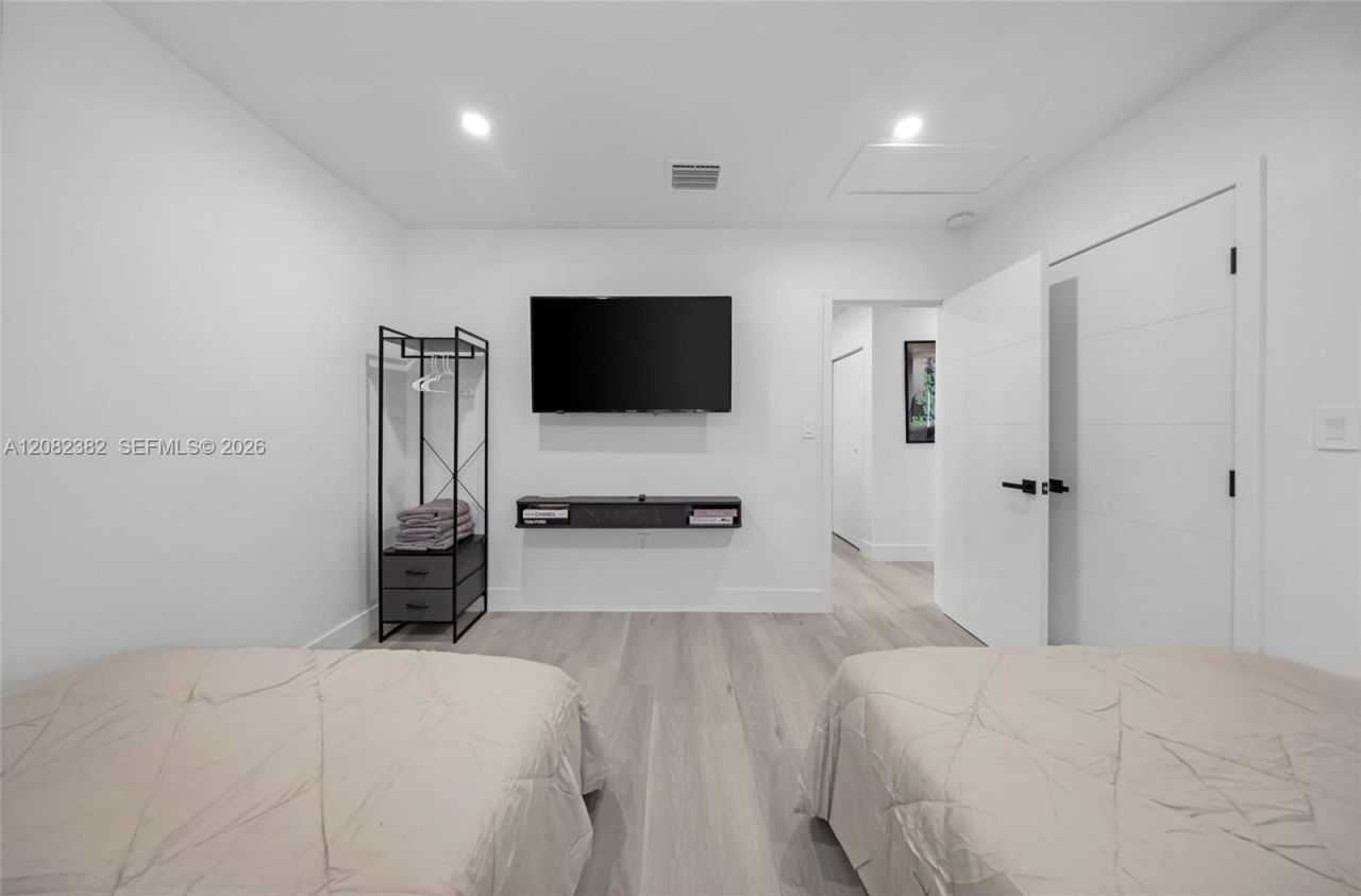 511 NW 48th St, Miami, FL 33127 Photo