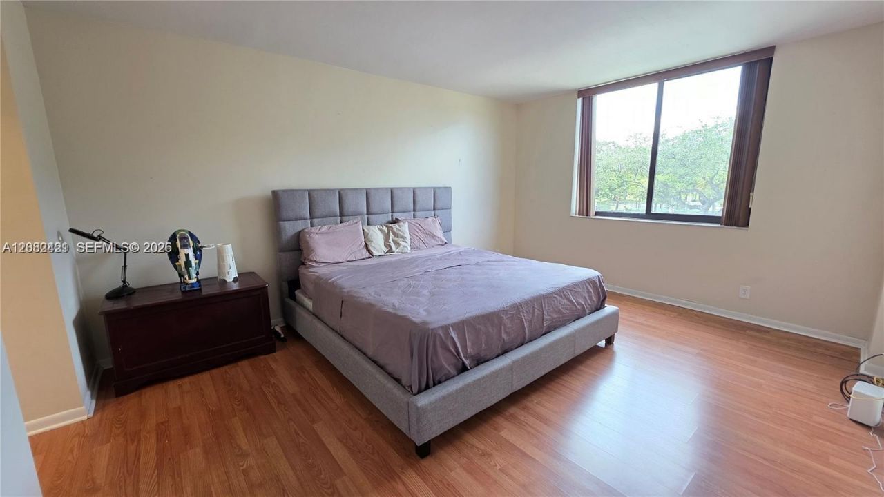901 Hillcrest Dr, Unit 215, Hollywood, FL 33021 Photo