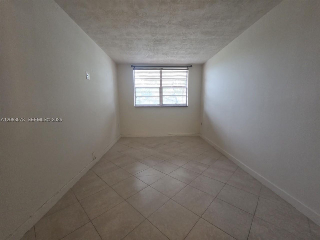 7300 NW 17th St, Unit 319, Plantation, FL 33313 Photo