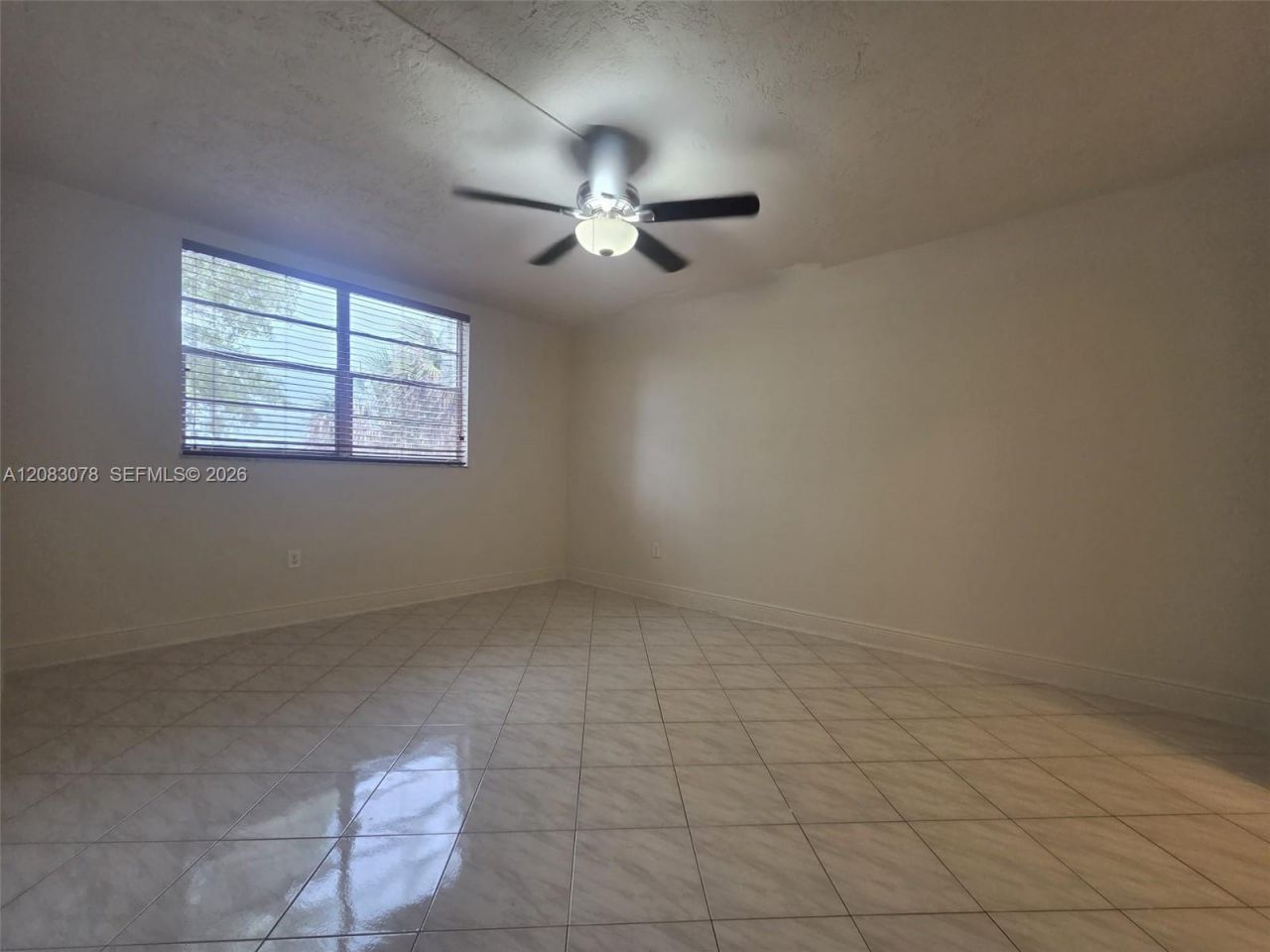 7300 NW 17th St, Unit 319, Plantation, FL 33313 Photo