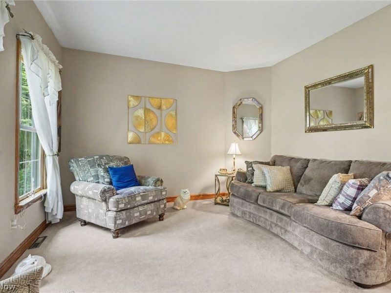 2101 Pearce Circle, Salem, OH 44460 Photo 17