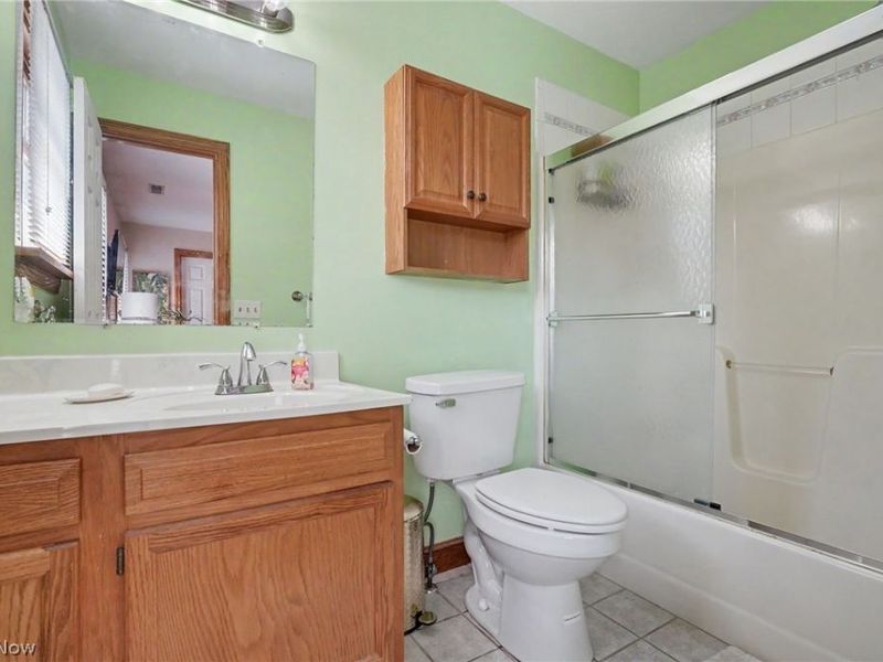 2101 Pearce Circle, Salem, OH 44460 Photo 34