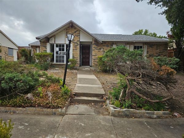 5717 Terry Street, The Colony, TX 75056