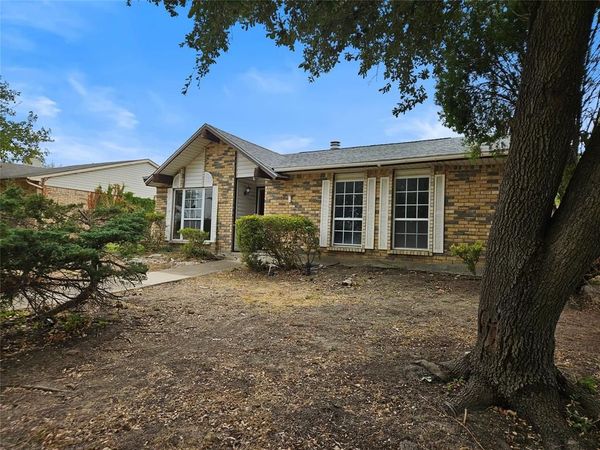 5717 Terry Street, The Colony, TX 75056